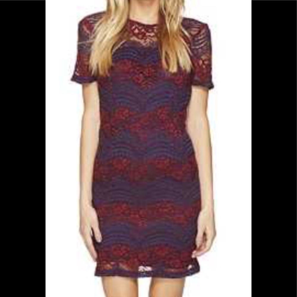 Romeo + Juliet Lace Dress Burgundy Navy Blue   -Sz M. Party. Wedding.  EUC!
